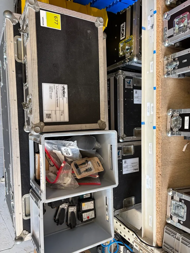Konvolut Kenwood inkl. Case, ohne Kunststoffkisten